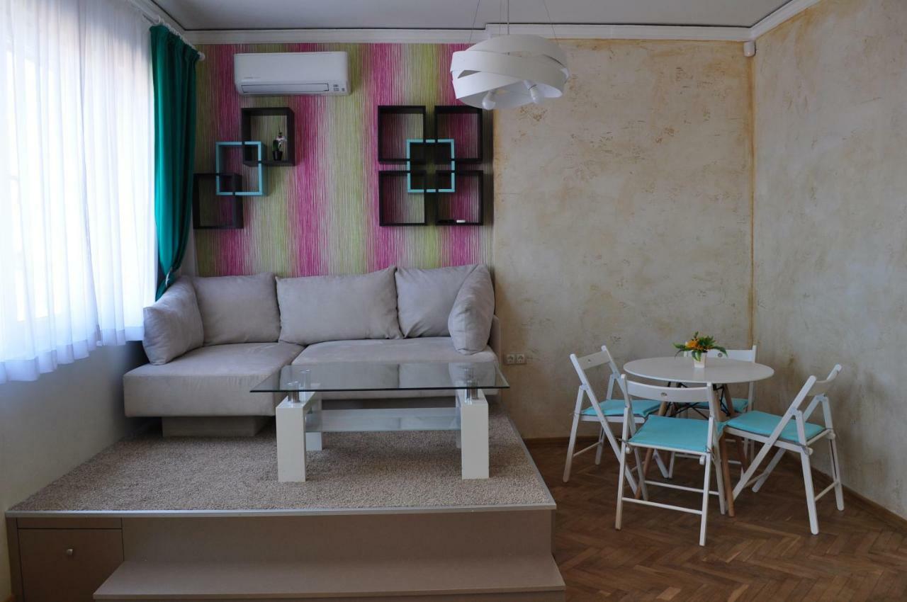 Sofia Central Pretty Apartment Buitenkant foto