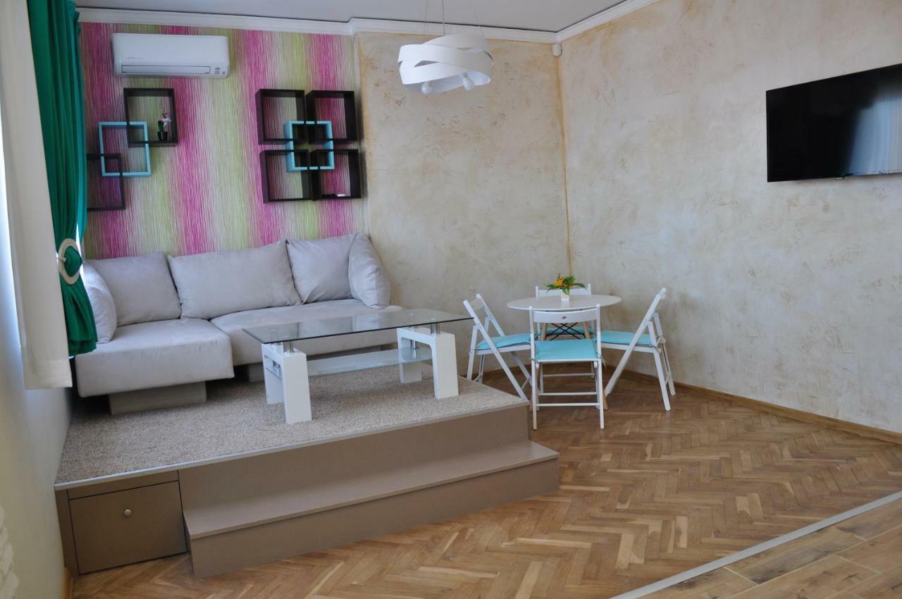 Sofia Central Pretty Apartment Buitenkant foto