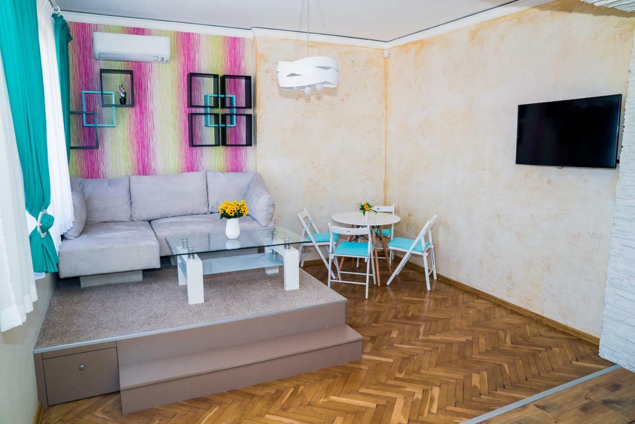 Sofia Central Pretty Apartment Buitenkant foto